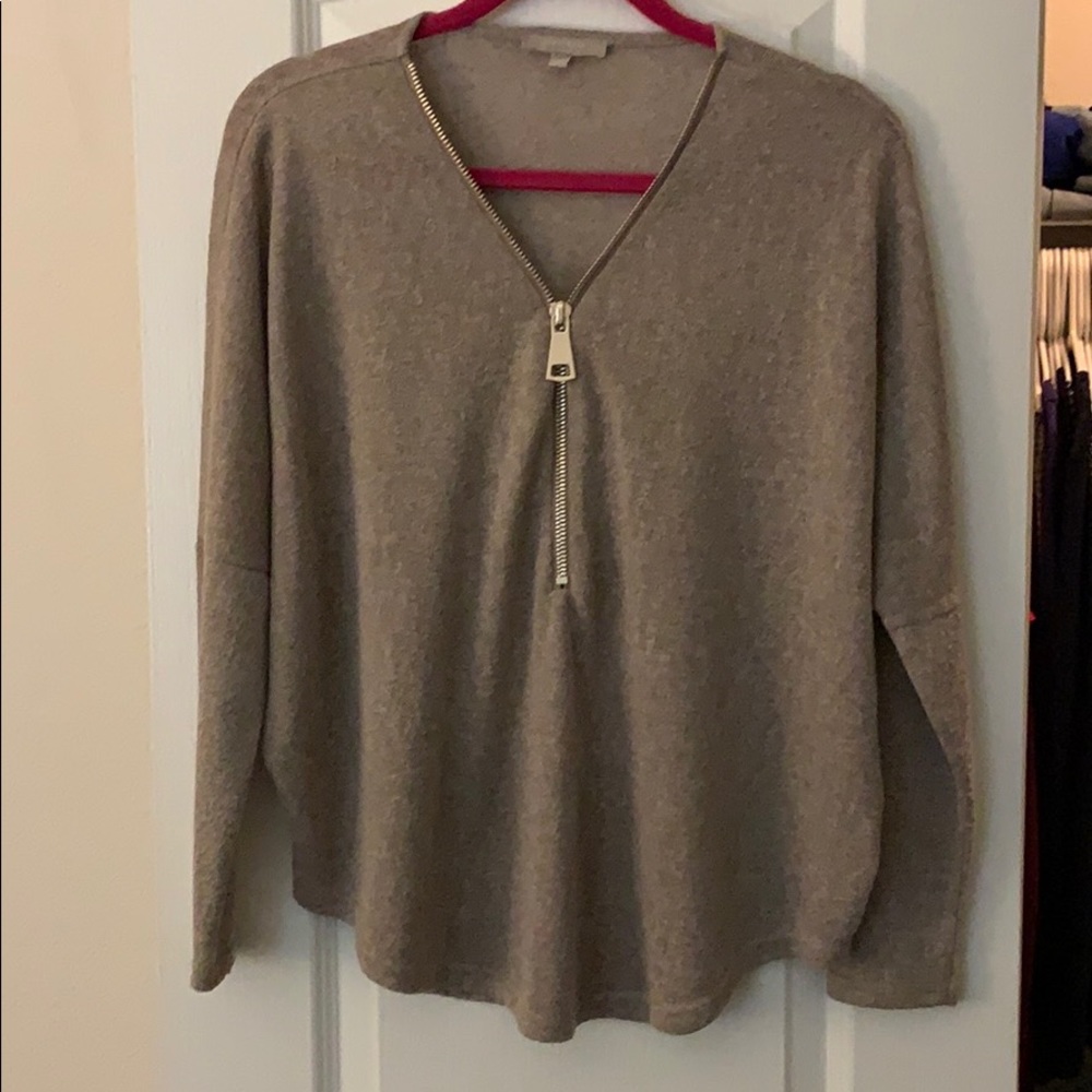 Joan Vess zipper front sweater